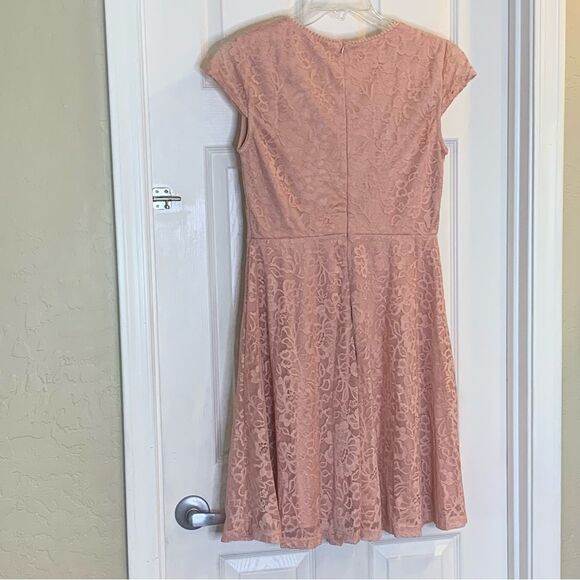Muadress Pale Pink with lace overlay Dress Size Large - Picture 4 of 11